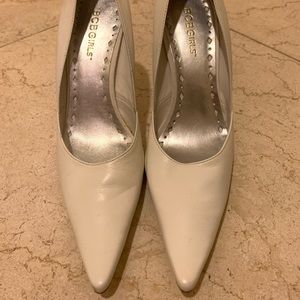 NWT BCBGirls White Heels